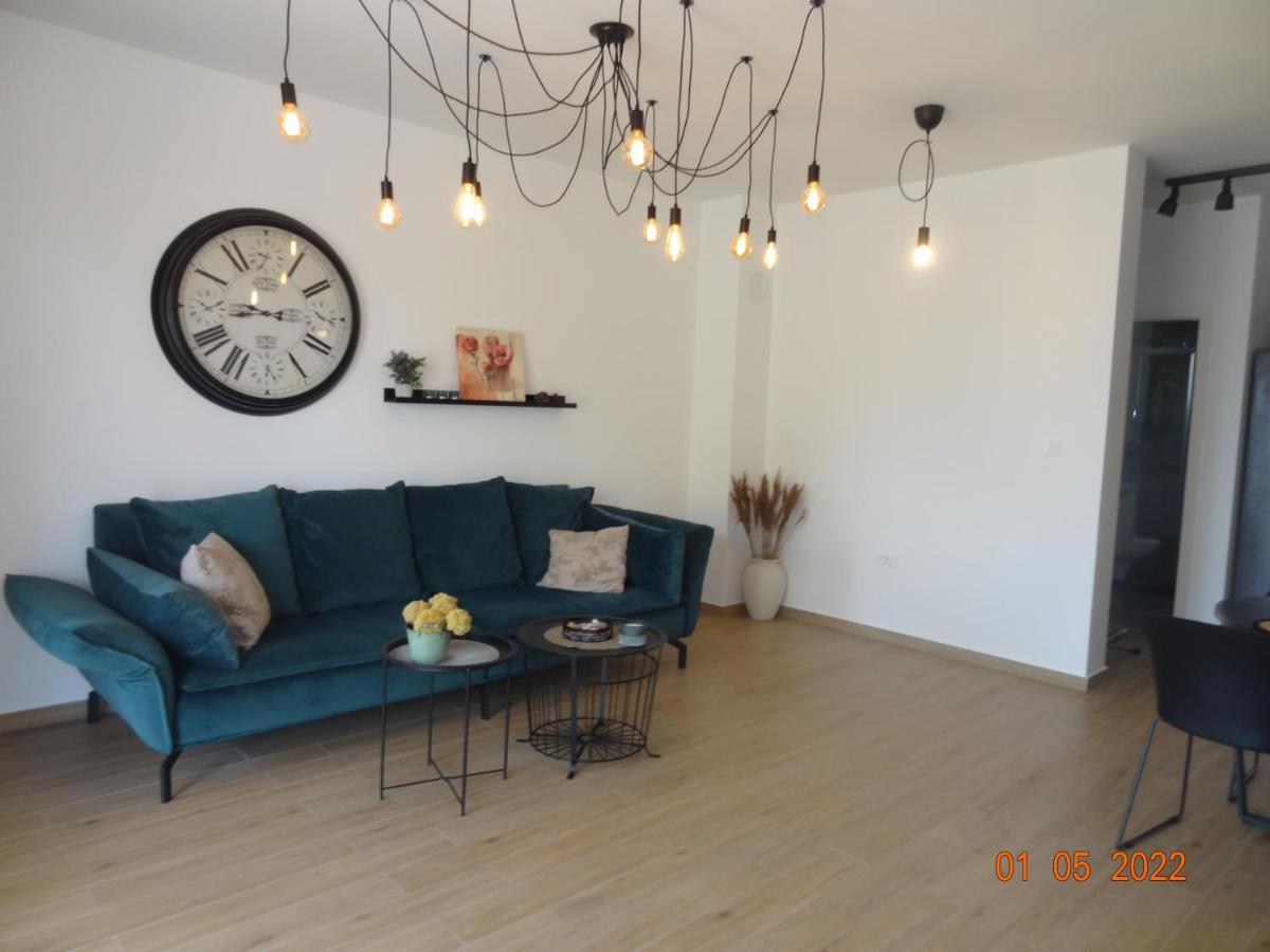 Fantazija Apartment โวดีเซ ภายนอก รูปภาพ